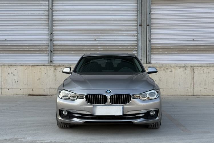 Used BMW 3 Series 2017 320Li Luxury Design Package Exterior 4