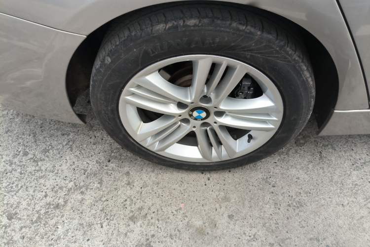 Used BMW 3 Series 2017 320Li Fashion Model Exterior 5