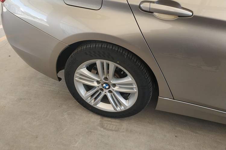 Used BMW 3 Series 2017 320Li Fashion Model Exterior 5