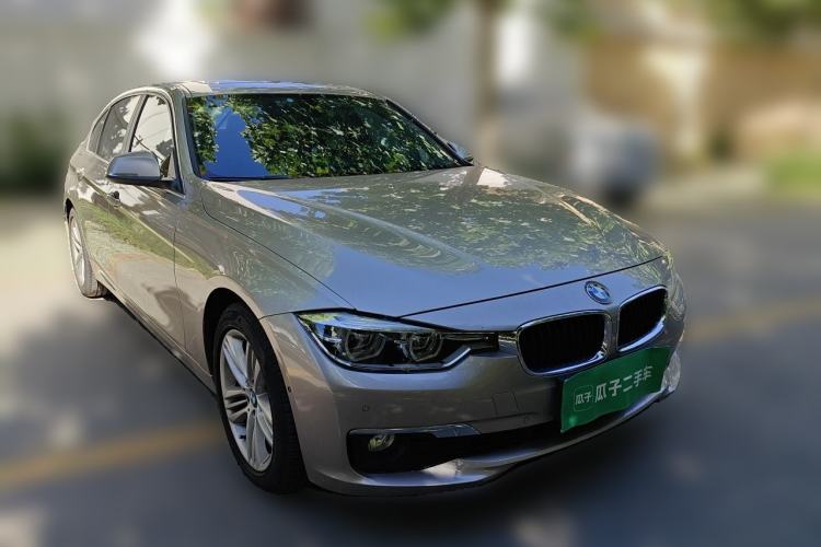 Used BMW 3 Series 2017 320Li xDrive Fashion Model Front Right 45 Deg