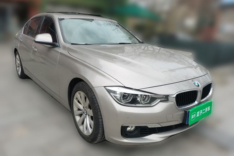 Used BMW 3 Series 2017 318Li Fashion Model Front Right 45 Deg