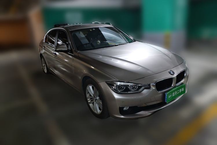 Used BMW 3 Series 2017 320Li Fashion Model Front Right 45 Deg