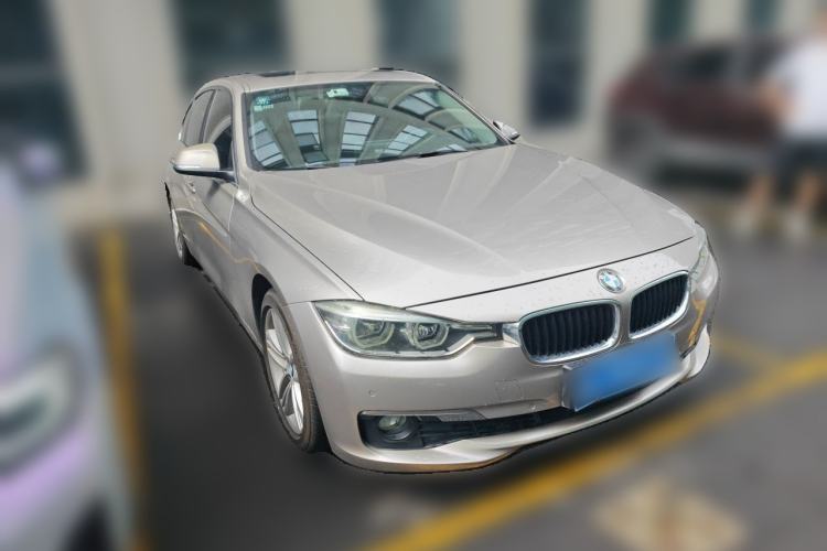 Used BMW 3 Series 2017 320Li Fashion Model Front Right 45 Deg