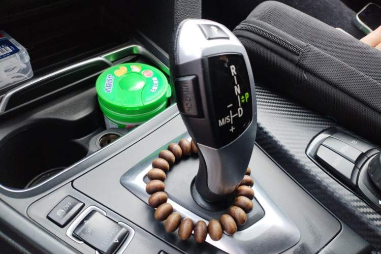 Used BMW 3 Series 2017 320Li xDrive Fashion Model Gear Lever