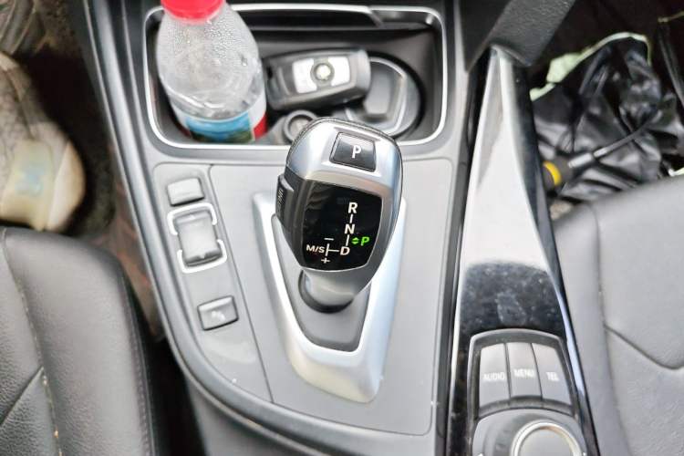 Used BMW 3 Series 2017 320Li Fashion Model Gear Lever