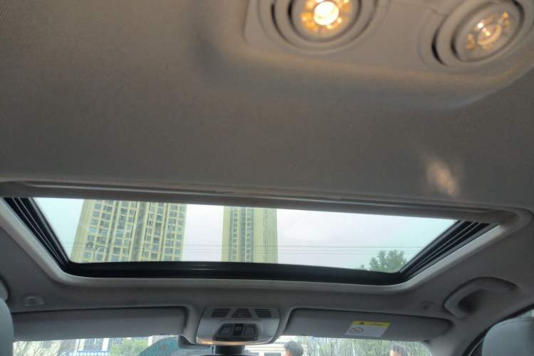 Used BMW 3 Series 2017 320Li Fashion Model Headliner