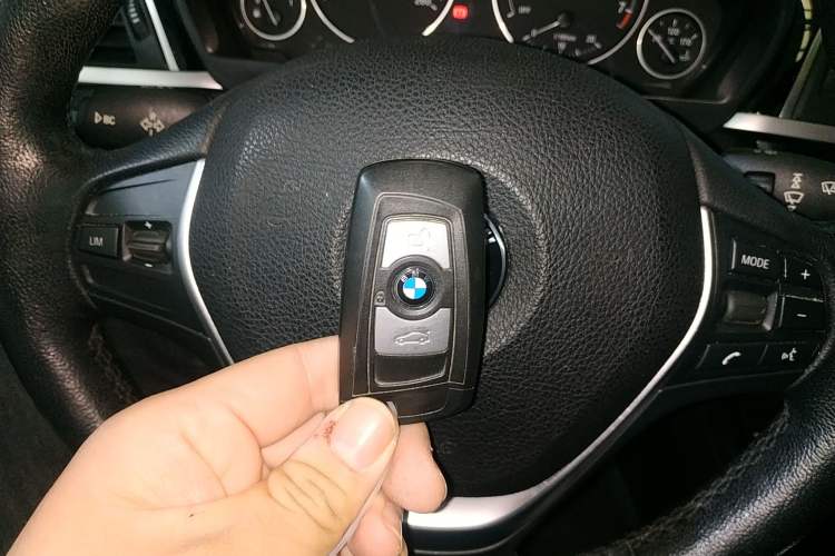 Used BMW 3 Series 2017 320Li Fashion Model Interior 1