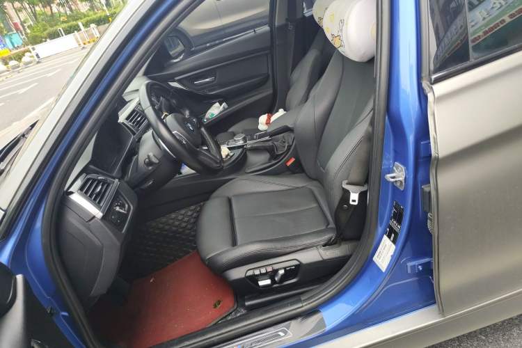 Used BMW 3 Series 2017 320Li M Sport Edition Left Front Seat