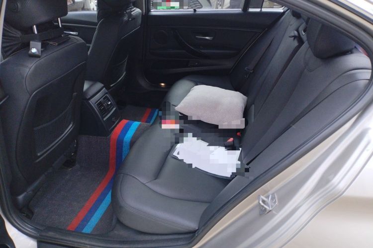 Used BMW 3 Series 2017 320Li xDrive Fashion Model Left Rear Seat