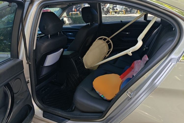 Used BMW 3 Series 2017 320Li xDrive Fashion Model Left Rear Seat