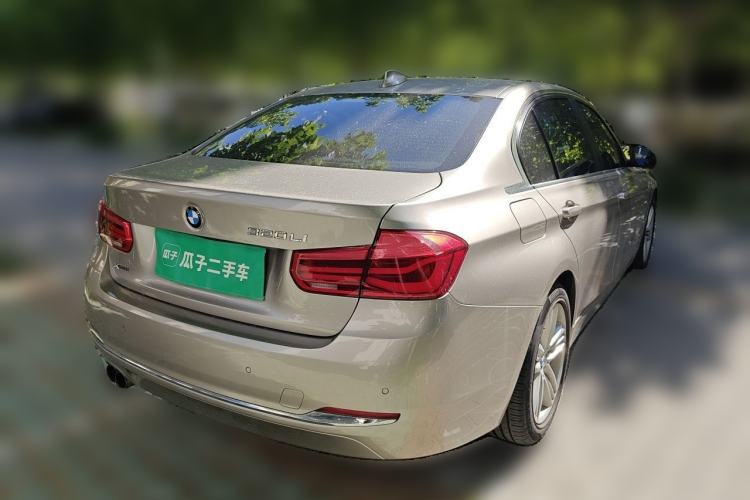 Used BMW 3 Series 2017 320Li xDrive Fashion Model Rear Right 45 Deg