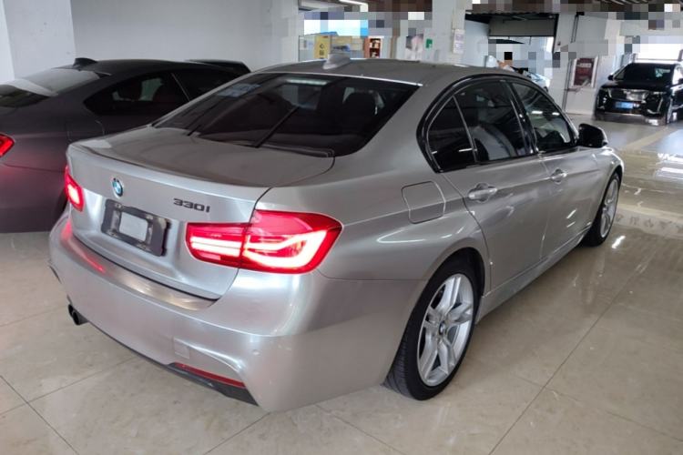 Used BMW 3 Series 2017 320i M Sport Rear Right 45 Deg
