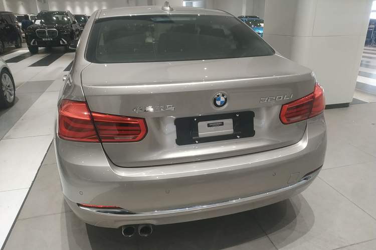 Used BMW 3 Series 2017 320Li Fashion Model Rear