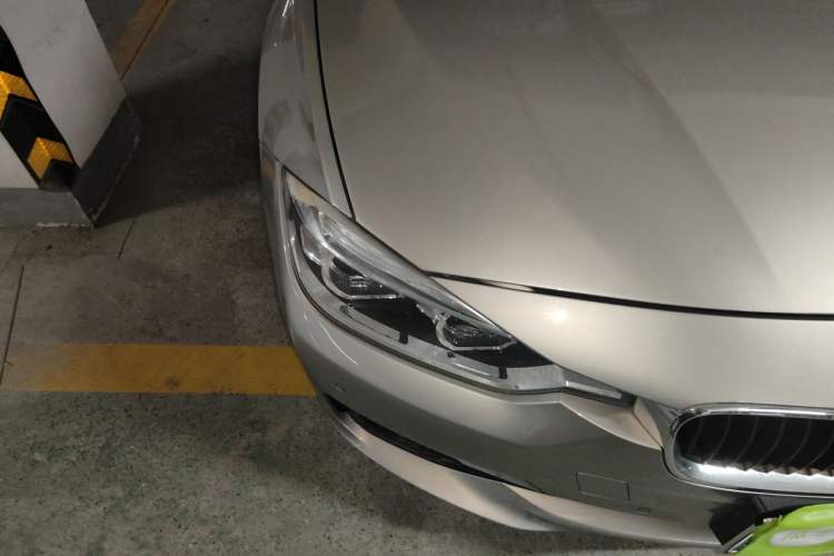 Used BMW 3 Series 2017 320Li Fashion Model Right Front Headlight