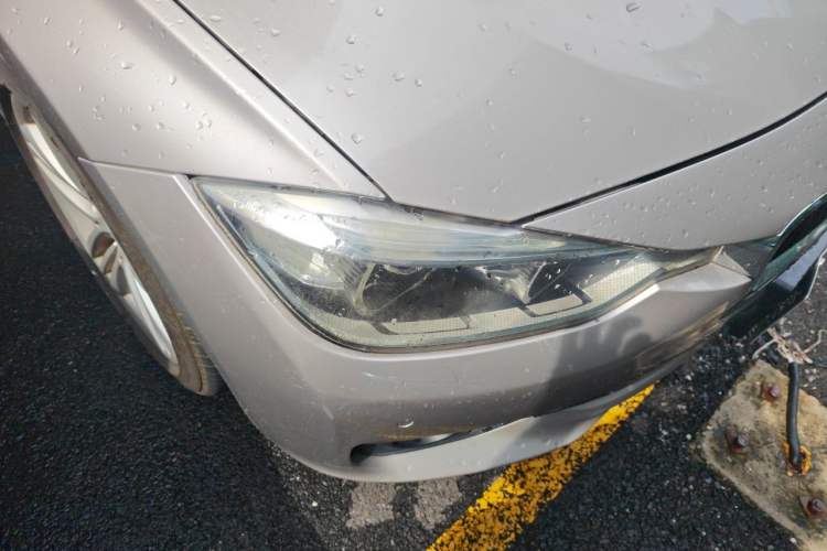 Used BMW 3 Series 2017 320Li Fashion Model Right Front Headlight