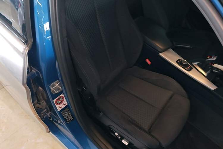 Used BMW 3 Series 2017 320i M Sport Right Front Seat