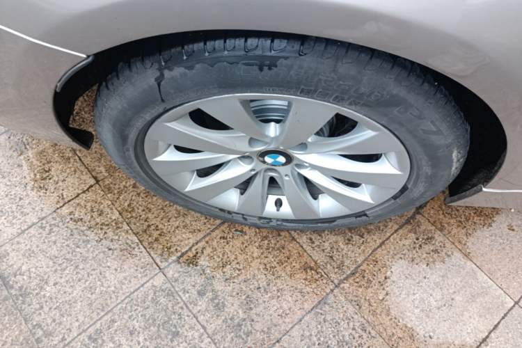 Used BMW 3 Series 2017 318Li Fashion Model Right Rear Wheel Hub