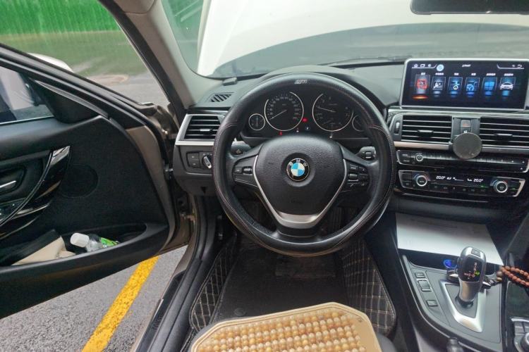 Used BMW 3 Series 2017 320Li Fashion Model Steering Wheel