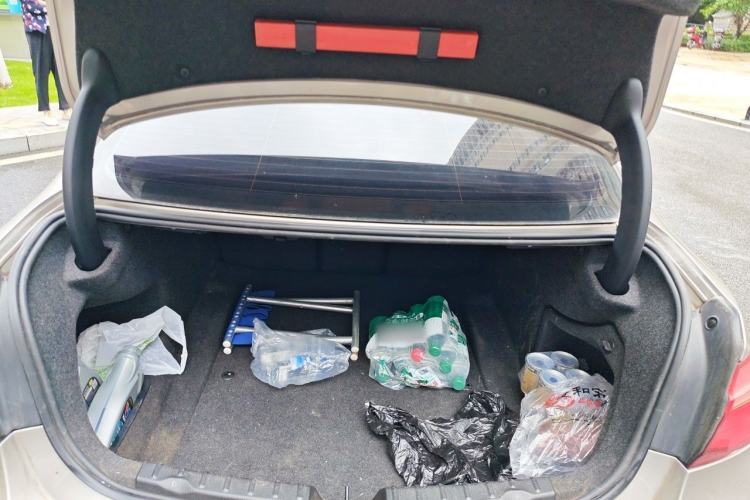 Used BMW 3 Series 2017 320Li Fashion Model Trunk