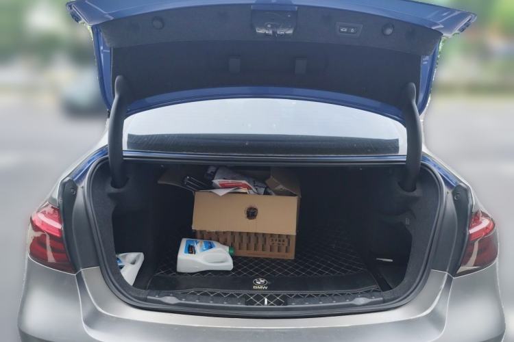 Used BMW 3 Series 2017 320Li M Sport Edition Trunk