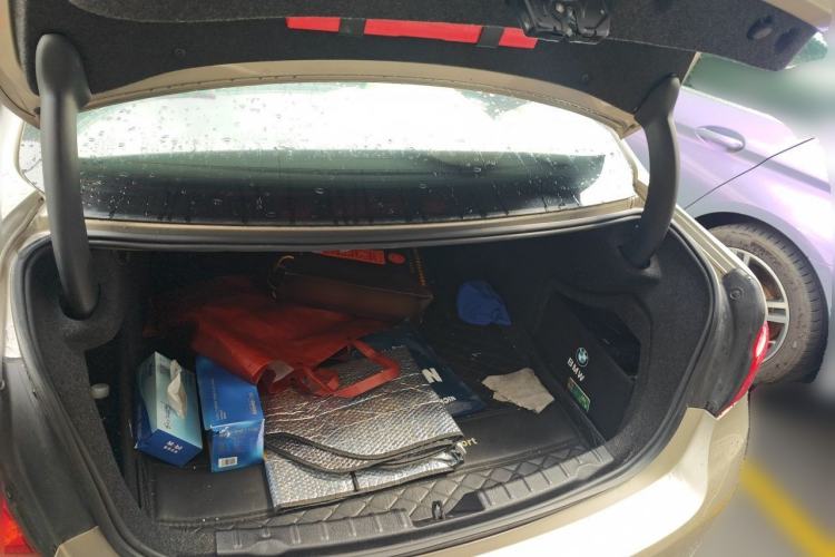 Used BMW 3 Series 2017 320Li Fashion Model Trunk