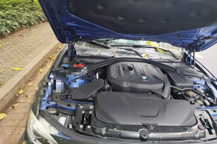 Used BMW 3 Series 2017 320i M Sport Engine Bay Right