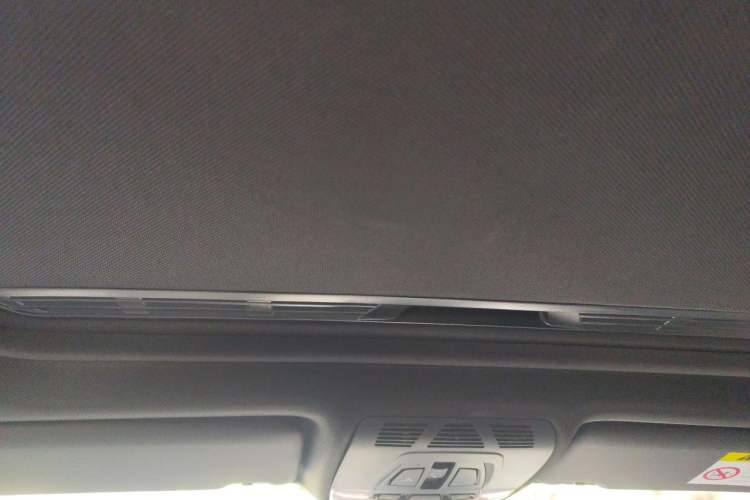 Used BMW 3 Series 2017 320i M Sport Headliner