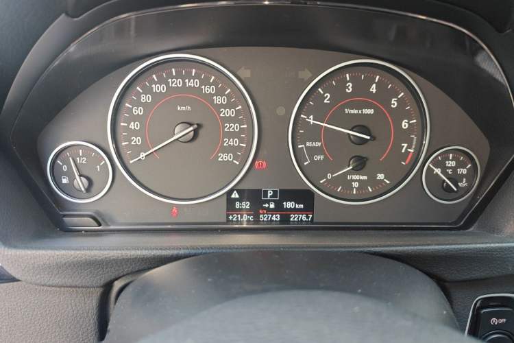 Used BMW 3 Series 2017 320i M Sport Instrument Cluster