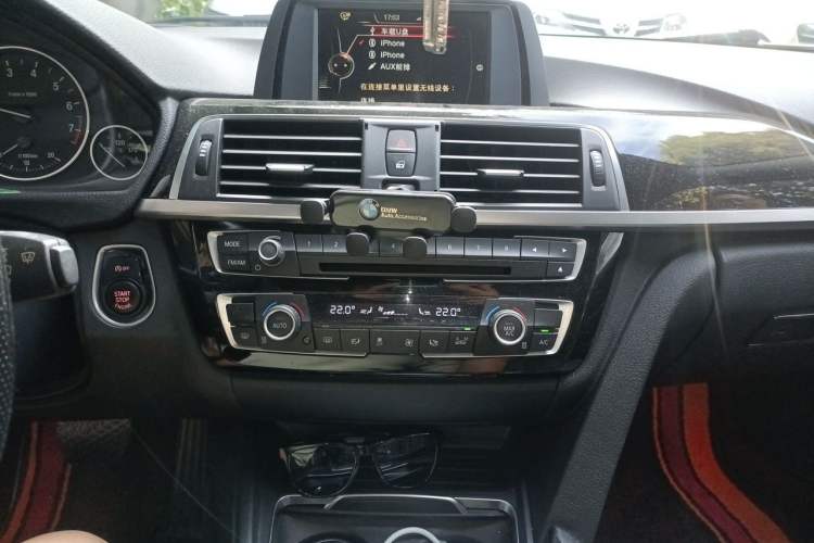 Used BMW 3 Series 2017 320Li Fashion Model Audio And AC Panel