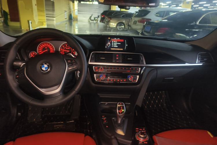 Used BMW 3 Series 2017 320Li M Sport Edition Center Console