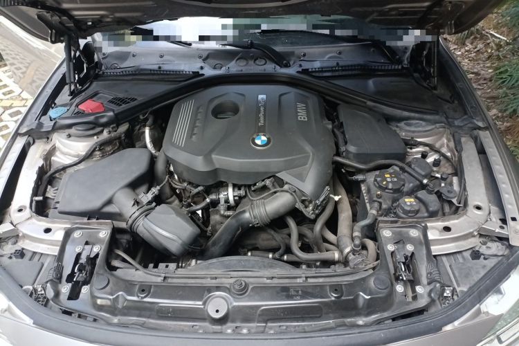 Used BMW 3 Series 2017 320Li Fashion Model Engine Bay