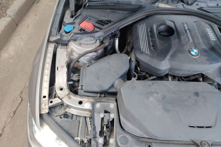 Used BMW 3 Series 2017 320Li Fashion Model Engine Bay Right