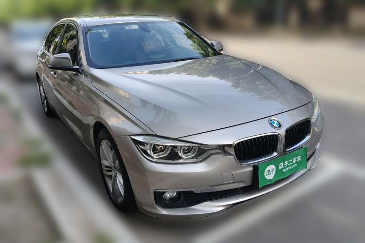 Used BMW 3 Series 2017 320Li Fashion Model Front Right 45 Deg