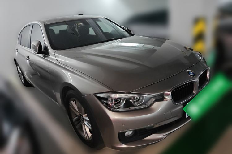 Used BMW 3 Series 2017 320Li Fashion Model Front Right 45 Deg