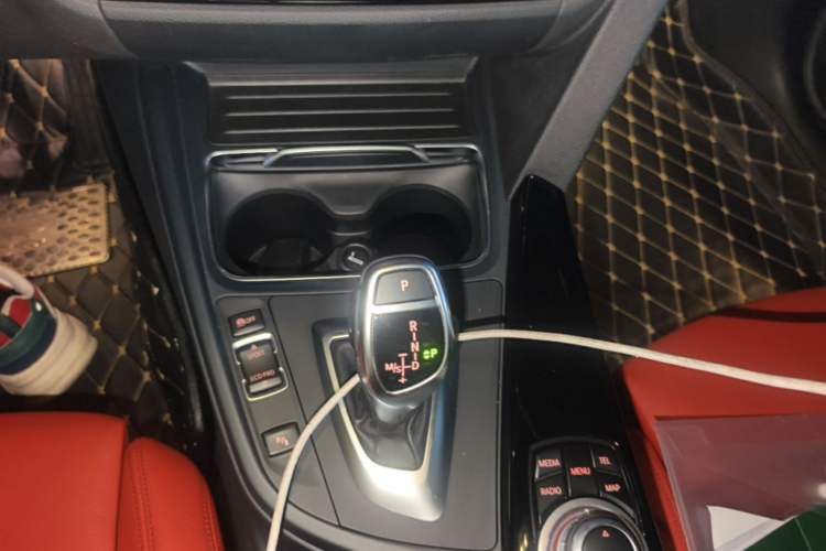 Used BMW 3 Series 2017 320Li M Sport Edition Gear Lever