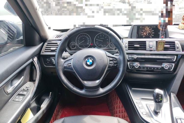 Used BMW 3 Series 2017 318Li Fashion Model Steering Wheel