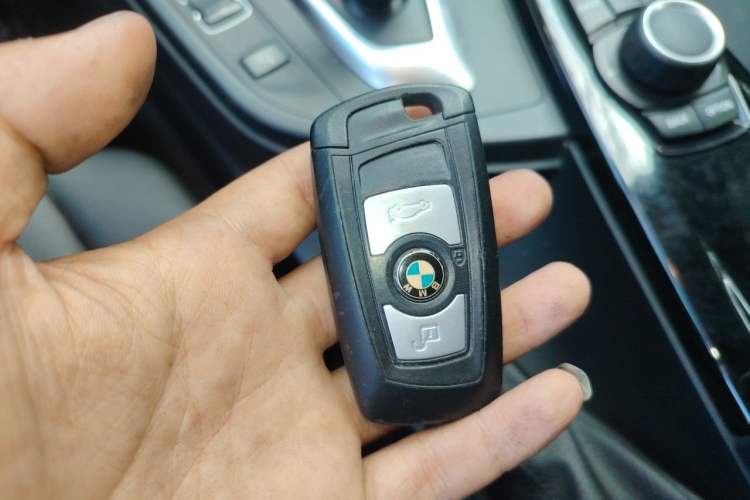Used BMW 3 Series 2017 320Li Fashion Model Vehicle Key