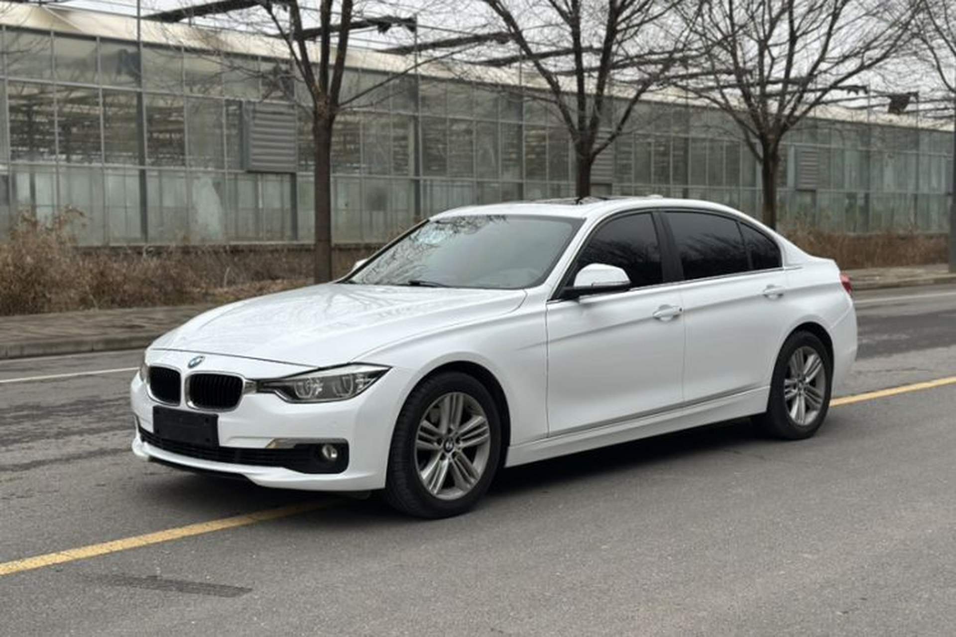 Used BMW 3 Series 2017 320Li Fashion Model Front Left 45 Deg