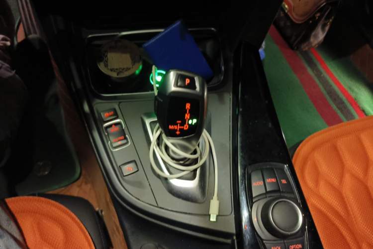 Used BMW 3 Series 2017 320Li Fashion Model Gear Lever