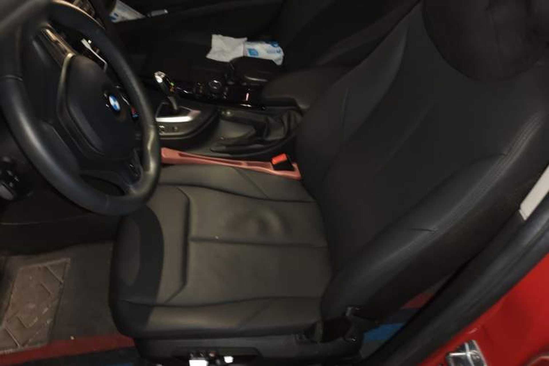Used BMW 3 Series 2017 320Li Fashion Model Left Front Seat