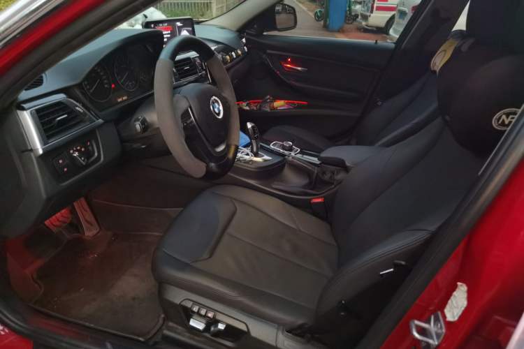 Used BMW 3 Series 2017 320Li Fashion Model Left Front Seat