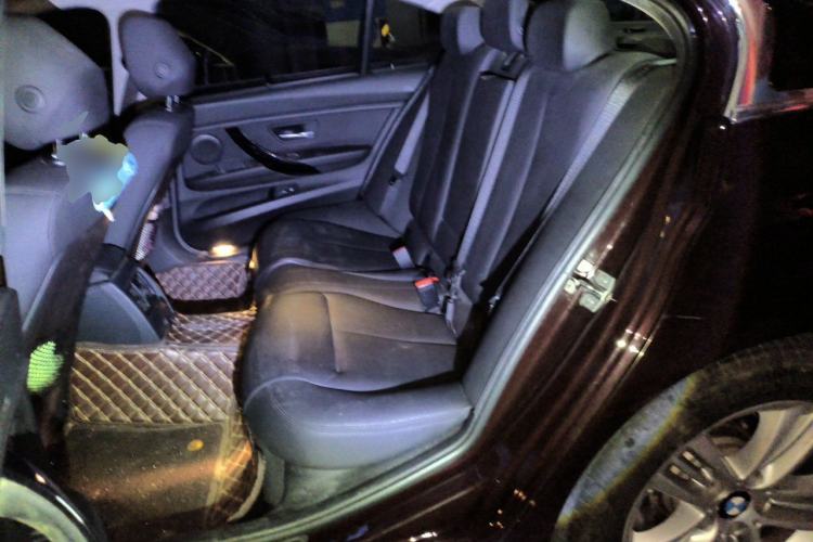 Used BMW 3 Series 2017 320Li Fashion Model Left Rear Seat