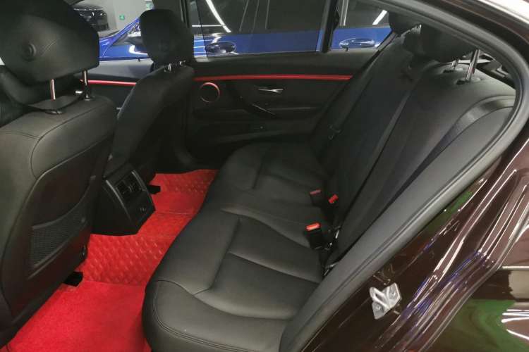 Used BMW 3 Series 2017 320Li Fashion Model Left Rear Seat
