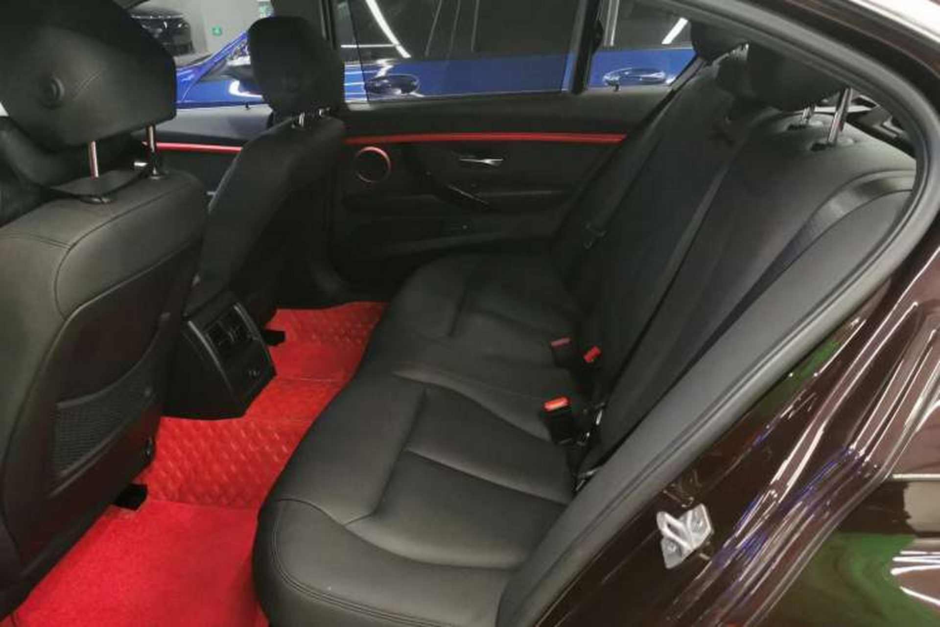 Used BMW 3 Series 2017 320Li Fashion Model Left Rear Seat