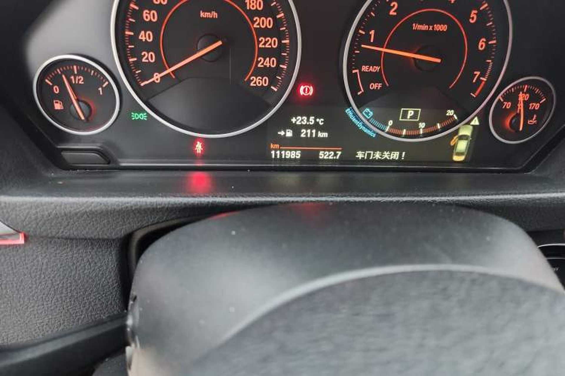 Used BMW 3 Series 2017 320Li M Sport Edition Odometer Close Up