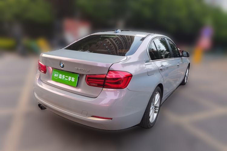 Used BMW 3 Series 2017 320Li Fashion Model Rear Right 45 Deg