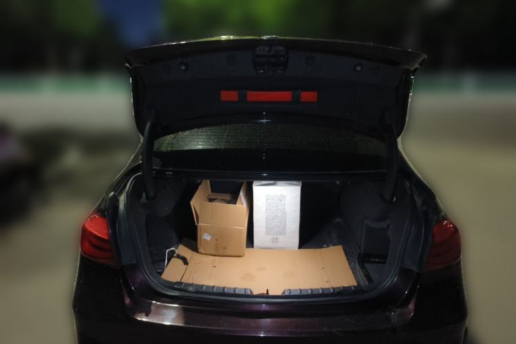 Used BMW 3 Series 2017 320Li Fashion Model Trunk