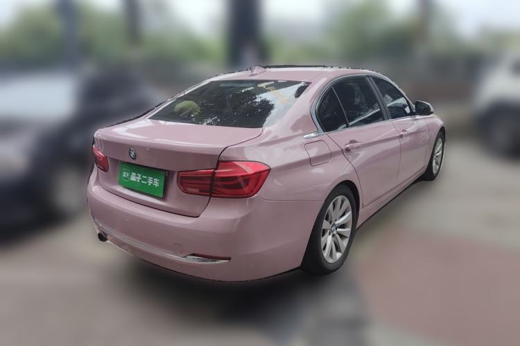 Used BMW 3 Series 2017 318Li Fashion Model Rear Right 45 Deg