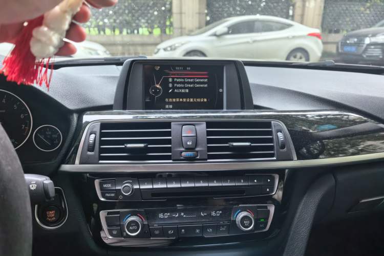 Used BMW 3 Series 2017 320Li Fashion Model Audio And AC Panel