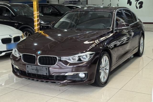 Ojetý BMW 3 Series 2017 320Li Fashion Model
